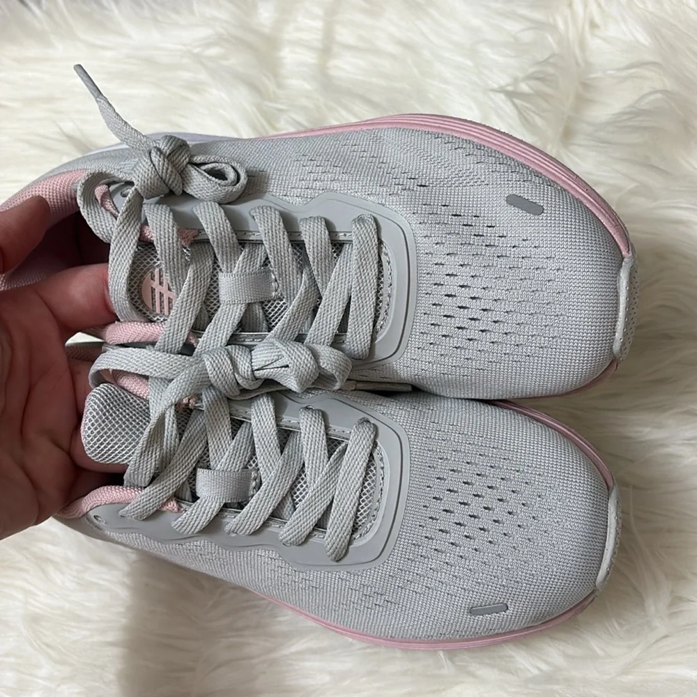 Z By Zella Light Grey Pink White Sneakers Size 5.5